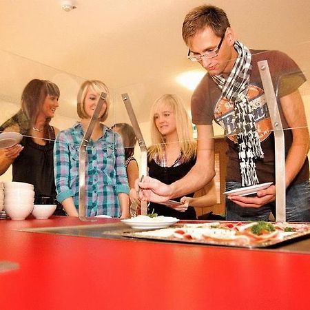 Younior-Hotel Stralsund Ngoại thất bức ảnh