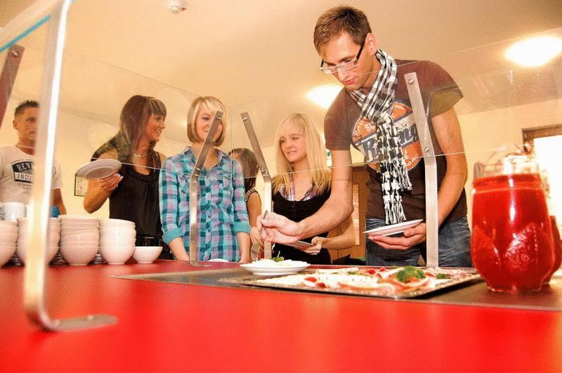 Younior-Hotel Stralsund Ngoại thất bức ảnh