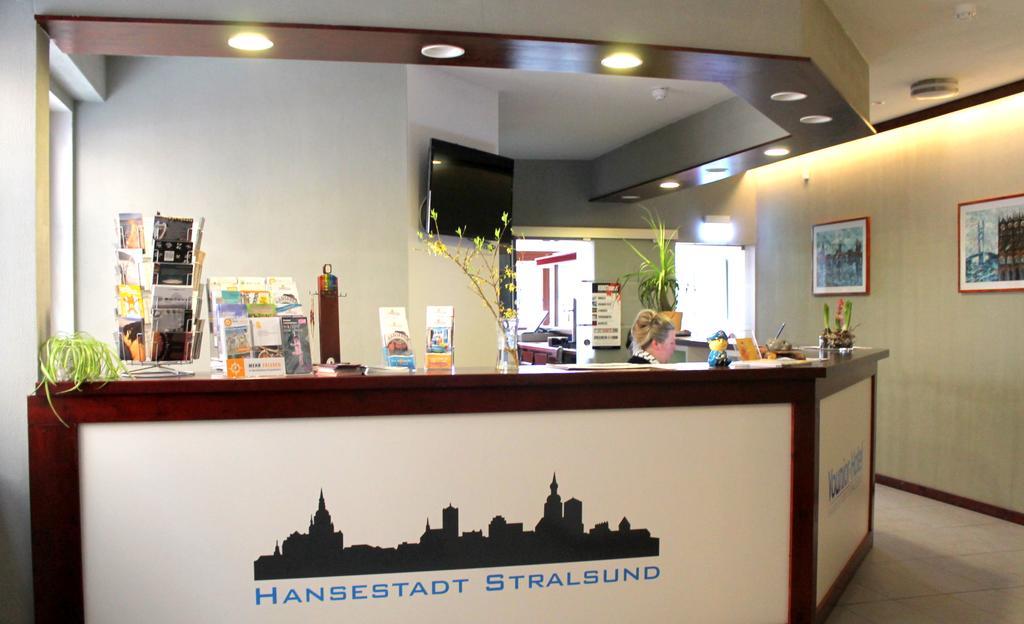 Younior-Hotel Stralsund Ngoại thất bức ảnh