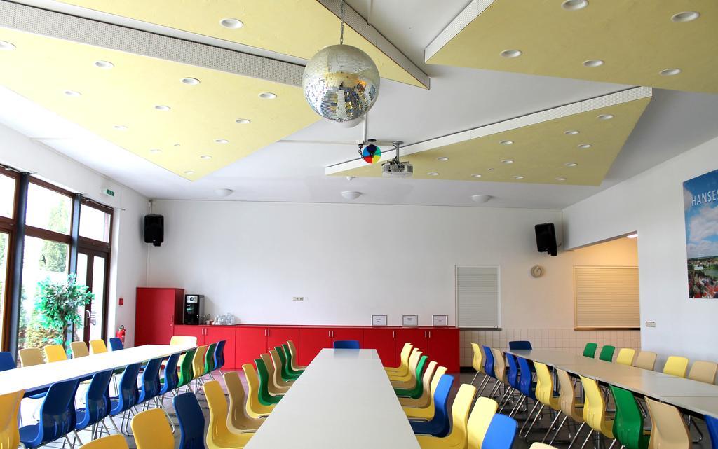 Younior-Hotel Stralsund Ngoại thất bức ảnh