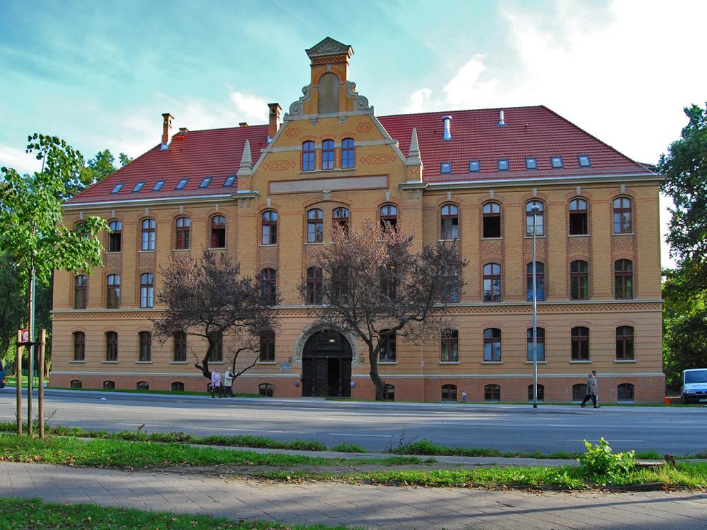 Younior-Hotel Stralsund Ngoại thất bức ảnh
